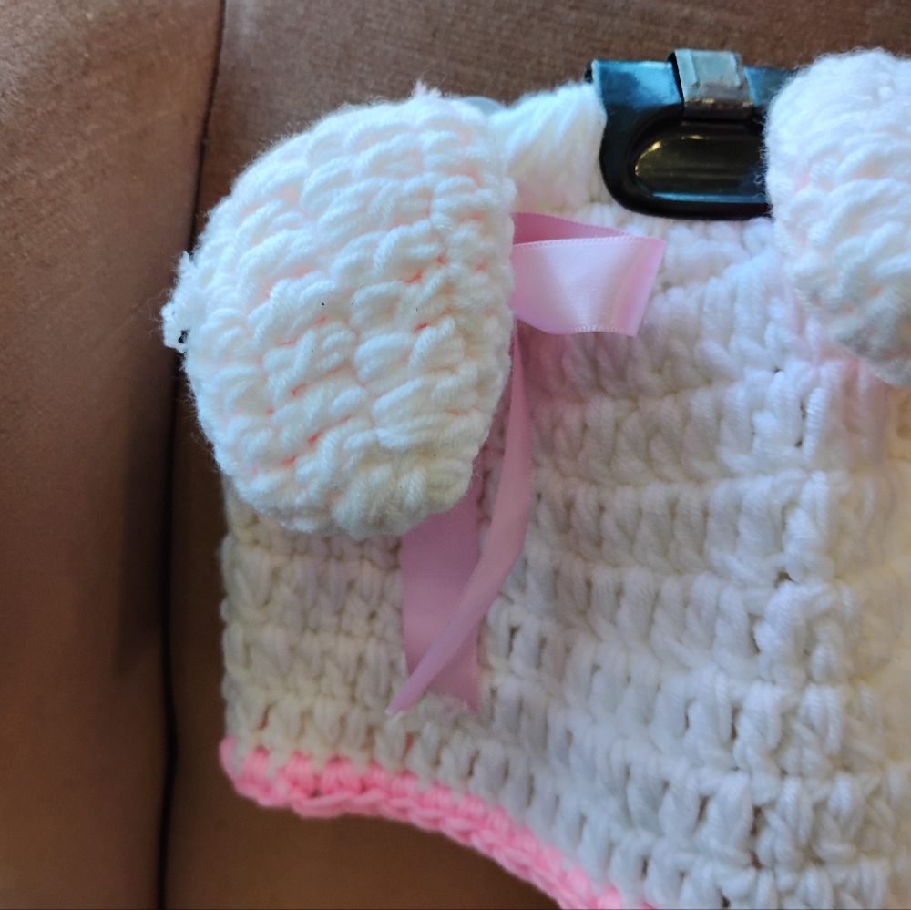 Infant white and pink fun hats os